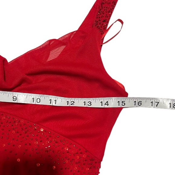 ALEX Evenings Cherry Red Beaded Cowl Neck
Formal Prom Dress Gown Size 4 Petite - Picture 13 of 17